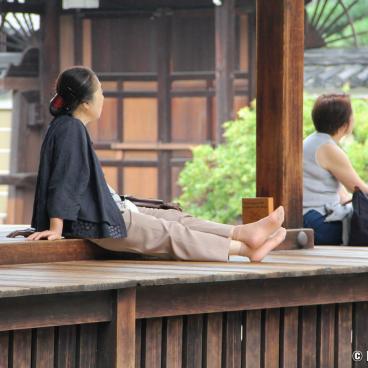 Kennin-ji (Kyoto), temple viewing in socks