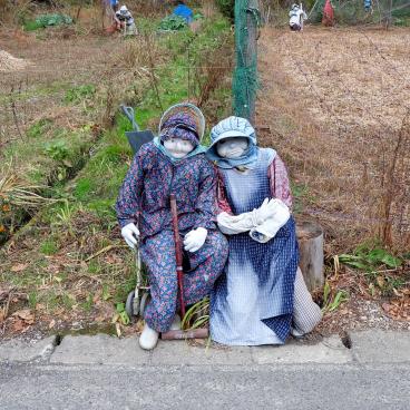 Kakashi no Sato, Scarecrows in the fields 4