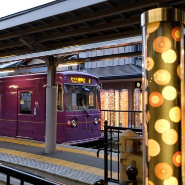 Kimono Forest (Arashiyama Randen), in the station 2