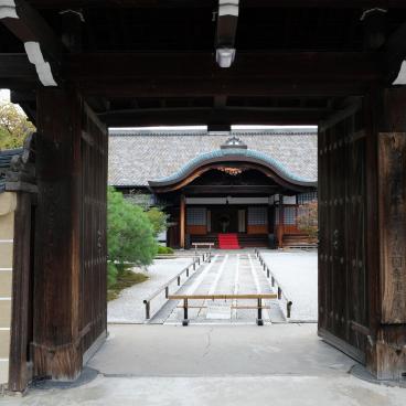 To-ji in Kyoto, Temple's grounds