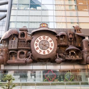 Nippon TV Odokei, Miyazaki's Giant Clock