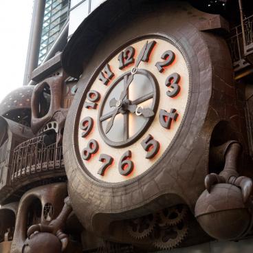 Nippon TV Odokei, detail of the dial of Miyazaki's Giant Clock