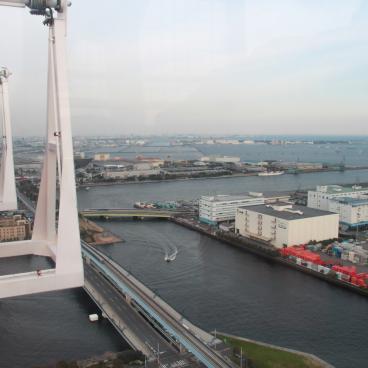 Daikanransha, view on Tokyo Bay 2