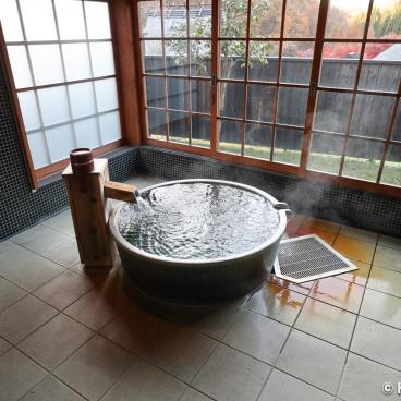 Private bath in Miyama Sanso ryokan in Kurokawa Onsen (Kumamoto)