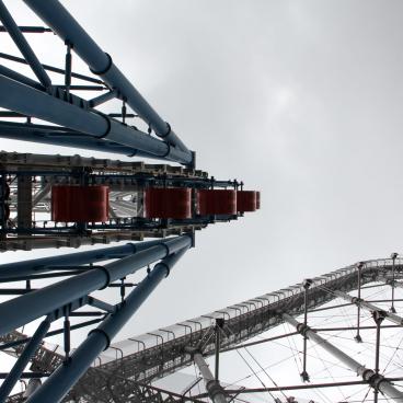 Tokyo Dome City, Thunder Dolphin ride