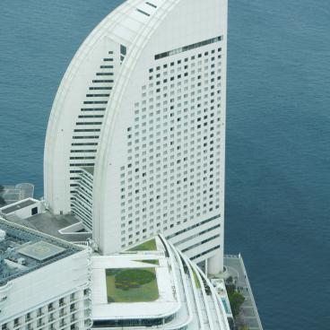 Landmark Tower (Yokohama), View on one of Queen's Square buildings