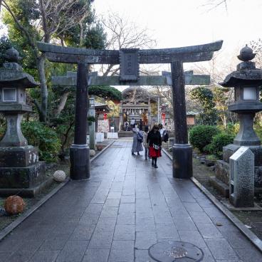 Enoshima (Southern Coast), Okutsunomiya Shrine