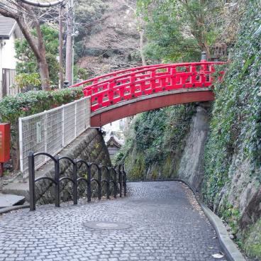Enoshima (Southern Coast), Oiwa-michi way 2