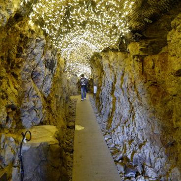 Enoshima (Southern Coast), Iwaya Caves 2
