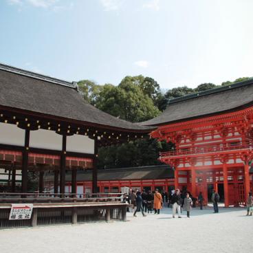 Shimogamo-jinja (Kyoto), Shrine's grounds
