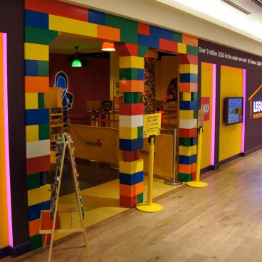 Legoland Discovery Center (Tokyo), Entrance