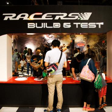 Legoland Discovery Center (Tokyo), Racers attraction