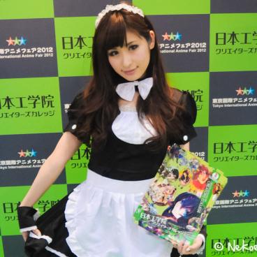 TAF 2012 (AnimeJapan), Cosplaying reception staff 3