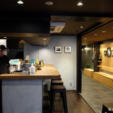 Shiki Suites Hotel (Kyoto), Bar and cafe at the ground floor