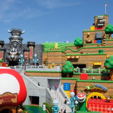 Super Nintendo World (USJ, Osaka), View on Mushroom Kingdom, Bowser's Castle and Mount Beanpole