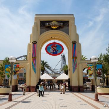 Universal Studios Japan (USJ, Osaka), entrance of the park decorated for its 20th anniversary in 2021