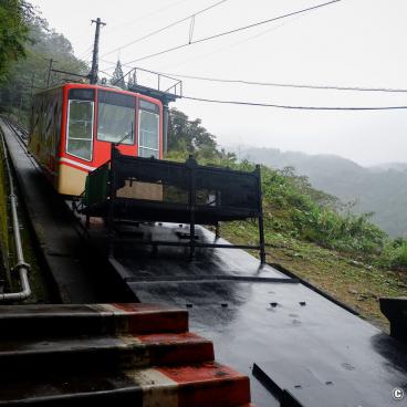 Cablecar between Tateyama and Bijodaira on the Alpine Route