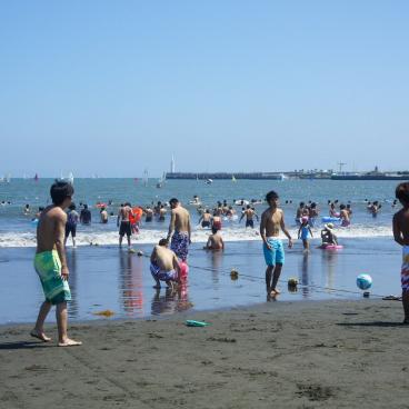 Kugenuma Beach near Enoshima Island 6