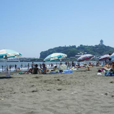 Kugenuma Beach, View on Enoshima Island