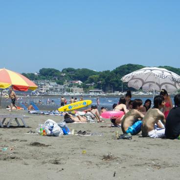 Kugenuma Beach near Enoshima Island 8