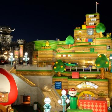 Super Nintendo World (USJ, Osaka), Night view on Mushroom Kingdom, Bowser's Castle and Mount Beanpole