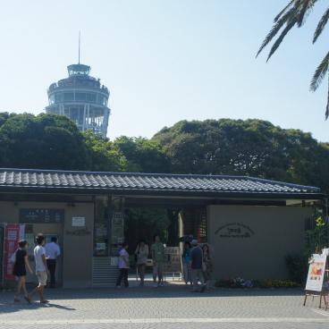 Samuel Cocking Garden (Enoshima), Entrance of the park