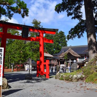 Mount Haguro (Dewa Sanzan), Entrance of Dewa Sanzan shrine
