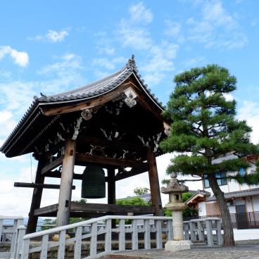 Konkai Komyo-ji, Shoro bell tower