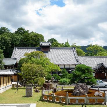 Konkai Komyo-ji, Central area of the temple's grounds