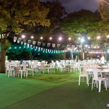 Forest Beer Garden (Tokyo), Outdoor terrace in a park 2
