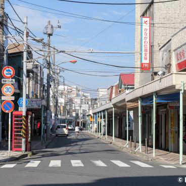 Zushi, Downtown near the station