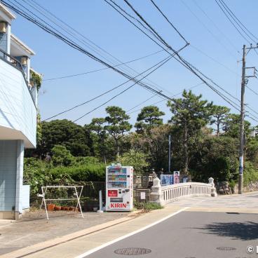 Zushi, Residential neighborhood between the station and the beach