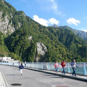Kurobe Dam, Pedestrian road