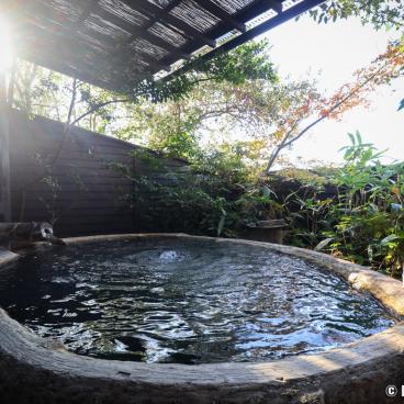 Kurokawa Onsen, Iromomiji 彩もみじ ryokan, Rotenburo outdoor hot bath