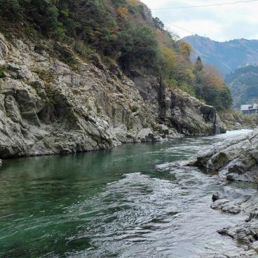 Oboke Koboke Gorges (Shikoku), View on Yoshino river and its banks 