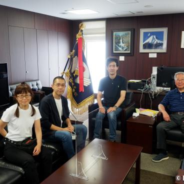 Dean Office in Japan Shiatsu College: Kazutami Namikoshi (right) and Megumi Okubo (left)