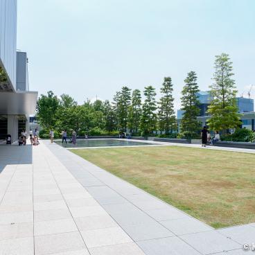 Ginza Six Garden, Landscaped rooftop