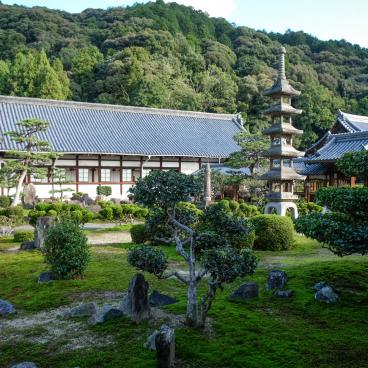 Kosho-ji (Uji), View on the monastery's garden 6