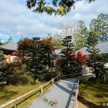 Entsu-ji (Kyoto), Temple's grounds