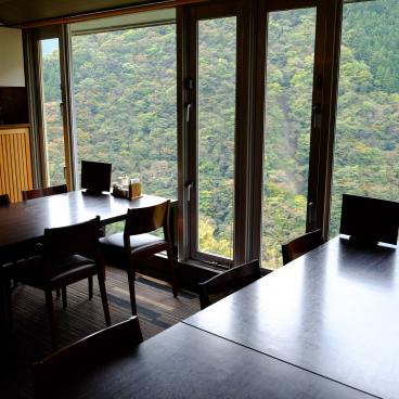 Iya Onsen (Shikoku), Dining room with a view on the valley 2