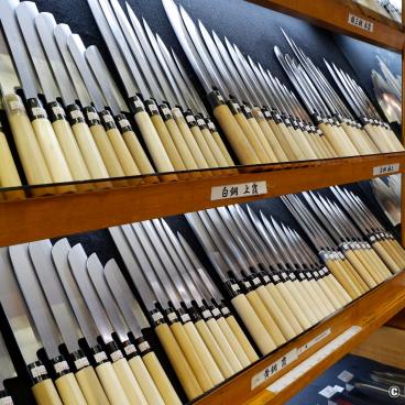 Sennichimae Doguyasuji, Japanese knives for cooking