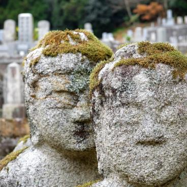Shirahige-jinja, Ukawa Shijuhattai Sekibutsugun cemetery with Buddha statues 2