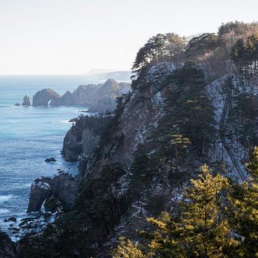 Kitayamazaki Cliffs (Tohoku), View on the coastline and the ocean in winter