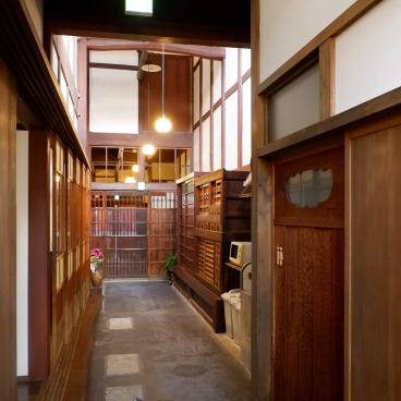Machiya Inase Otsu, Lockers area near the baths