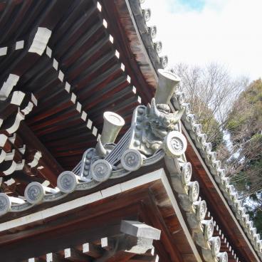 Chion-in temple in Kyoto, Details of the architectural ornamentation