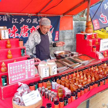 Myoho-ji (Fuji City), Street food stalls during Bishamonten Taisai Festival 2