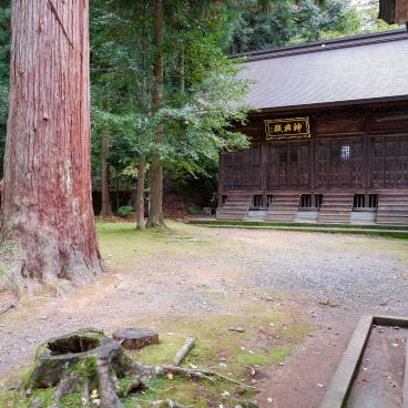 Okamoto-jinja Otaki-jinja shrine in Echizen