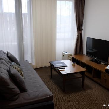 Ise Shinsen, Lounge in a Western-style room