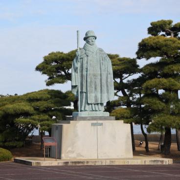 Mikimoto Pearl Island, Statue of Kokichi Mikimoto