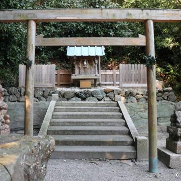 Mikimoto Pearl Island, Small Shinto shrine